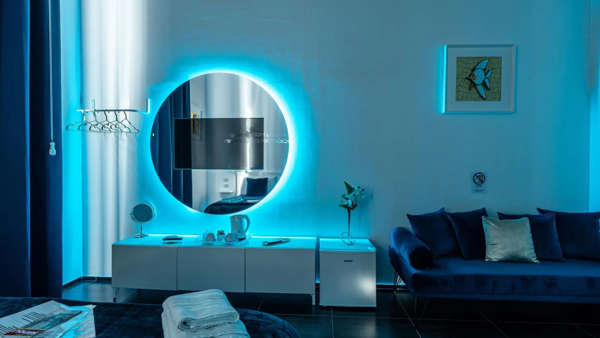 Skyhouse Chiaia Bed & Breakfast Naples 2*,