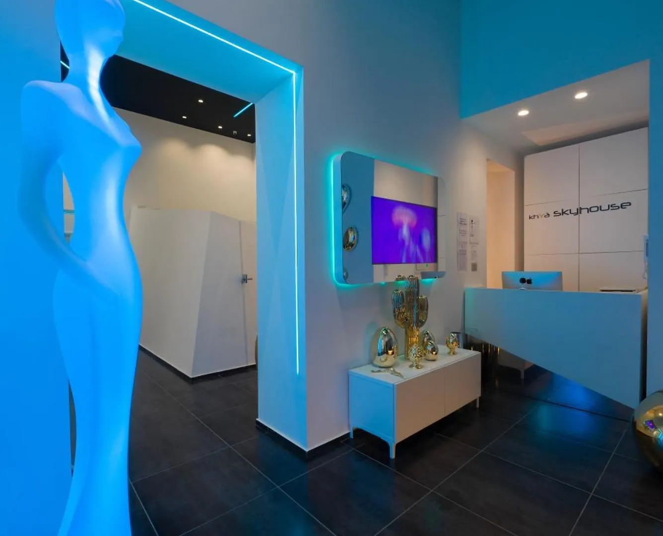 Skyhouse Chiaia Bed & Breakfast Naples